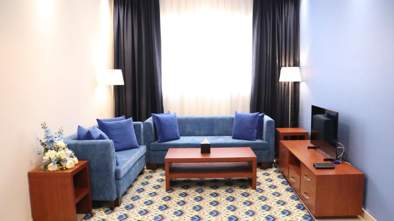 Al Riyadh Aparthotel